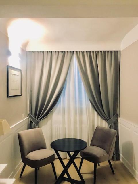 Booking Floransa Dış mekan fotoğraf