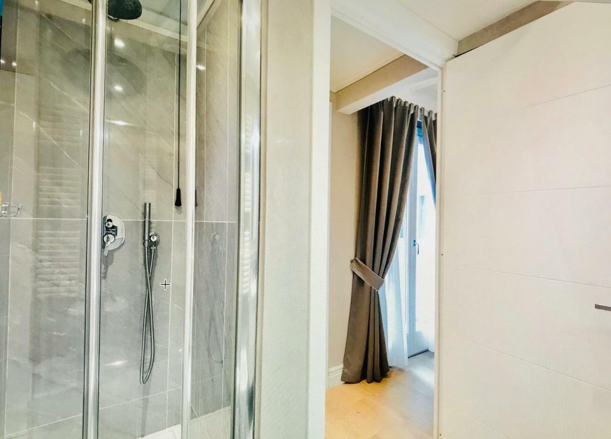 Booking Floransa Dış mekan fotoğraf